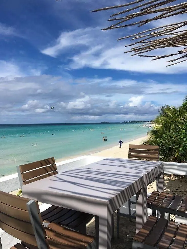 White Sands Negril 3*,